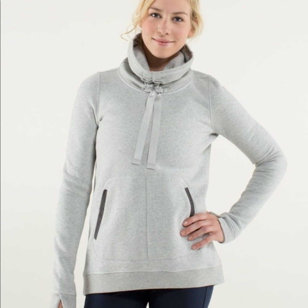 Lululemon Avenue Pullover
